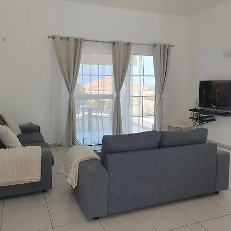 El Paraiso Holiday home